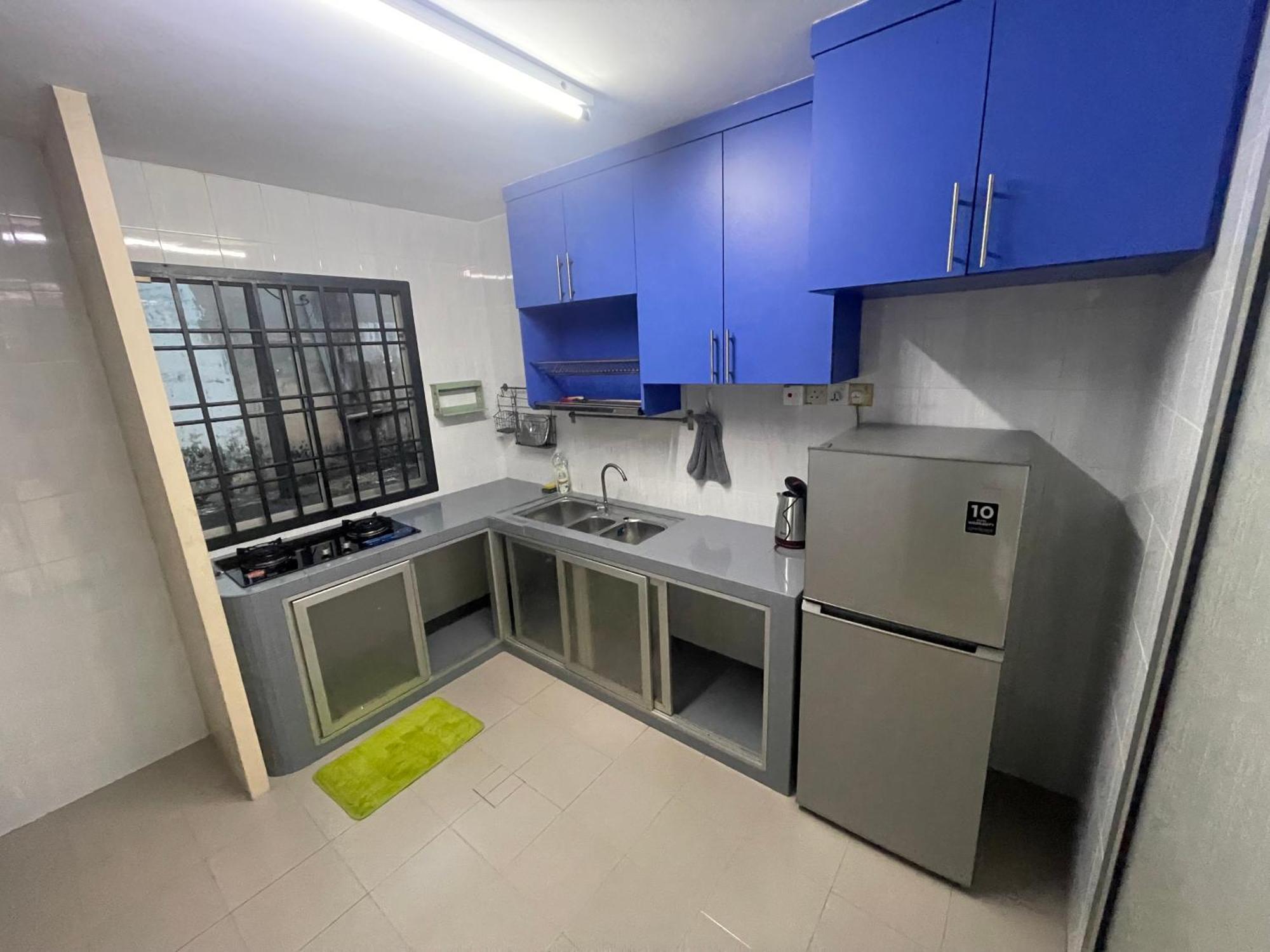 Ehsan Jaya Ikea Toppen Near Peikin Long Sing Yijia Restaurant Holiday home