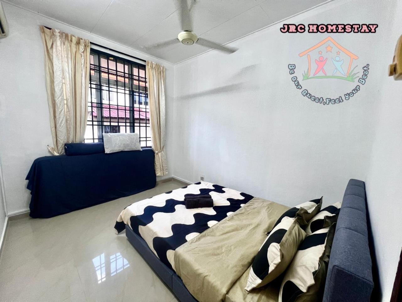 Holiday home Ehsan Jaya Ikea Toppen Near Peikin Long Sing Yijia Restaurant *